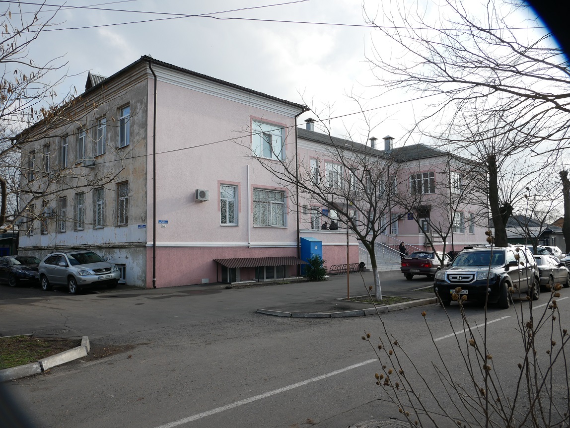 Ізмаїльська районна поліклініка на вул Хотинській