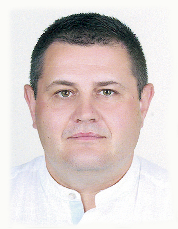 Заступник міського голови Лузанов Сергій Аркадійович.